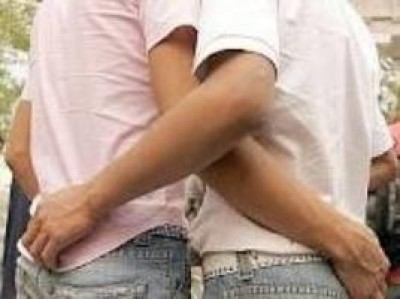 Reggio Emilia Un Giudice Riconosce Il Matrimonio Fra Gay