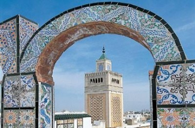 Tunisia: giura il nuovo governo indipendente | Claudio Ser