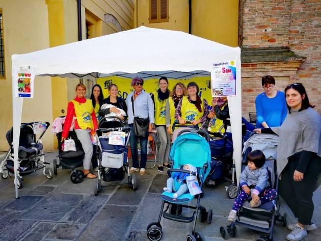 Castelleone Le mamme della ‘Liberi e Forti ASD’ celebrano la Settimana Allattamento Materno