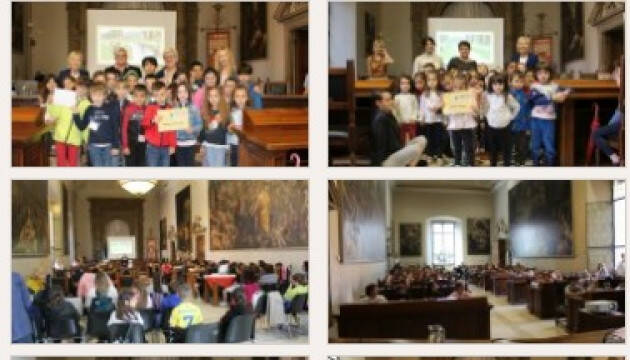 Scuola (CR) Concorso 'Piccoli Passi', grande festa in Comune per le premiazioni