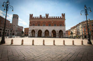  (PC) Anziani Visita guidata per la terza età a Palazzo Gotico